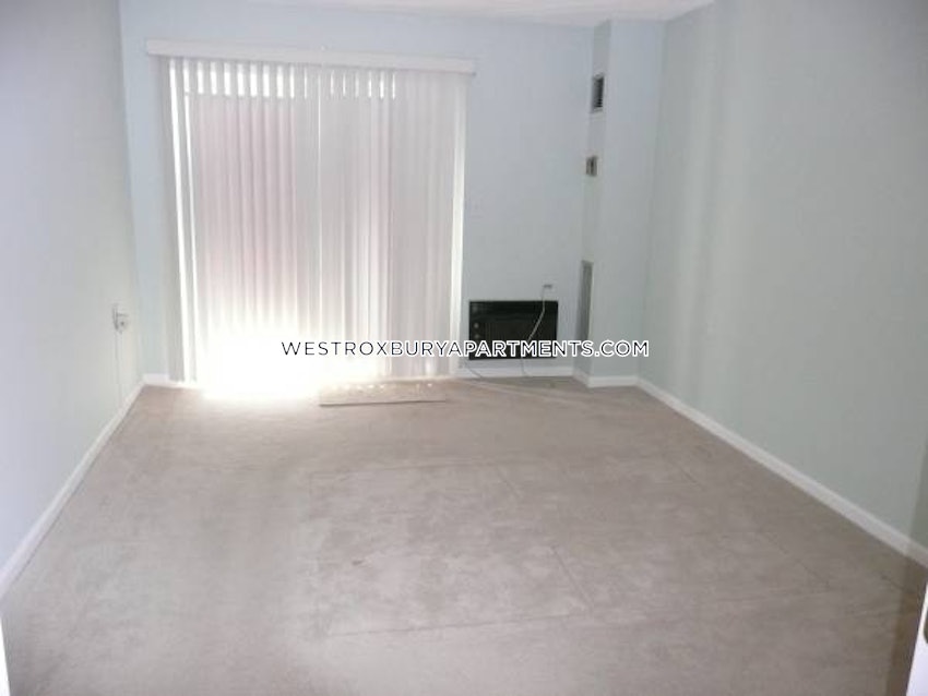 BOSTON - WEST ROXBURY - 2 Beds, 2 Baths - Image 4