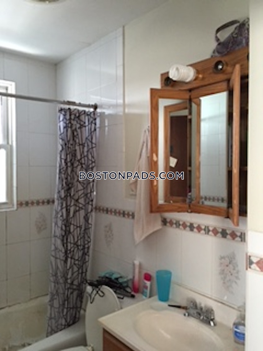 Boston - $4,100+ /month