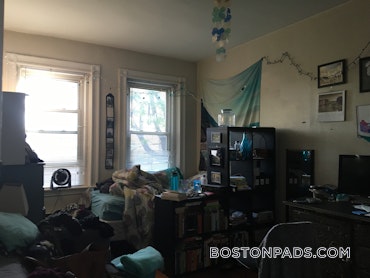 Boston - 1 Beds, 1 Baths