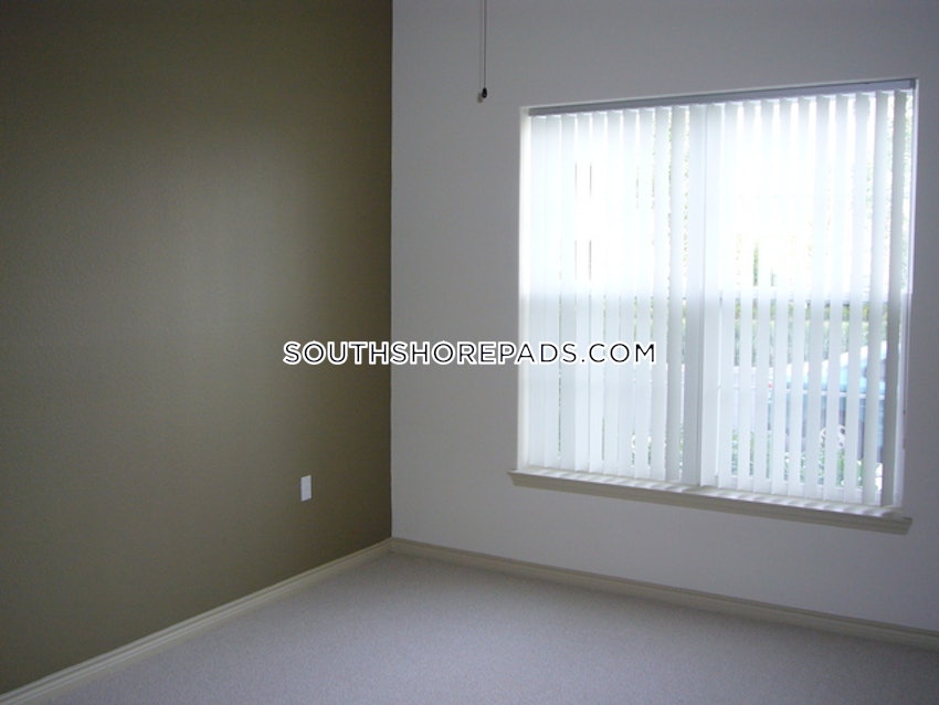 BRAINTREE - 2 Beds, 2 Baths - Image 15