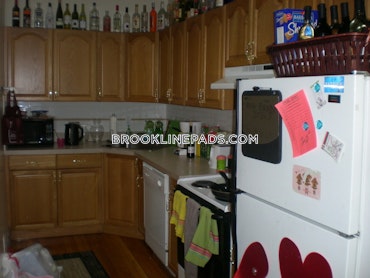 Brookline - 3 Beds, 2 Baths