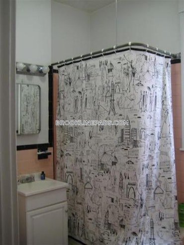 Euston St. Brookline