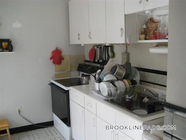 Brookline - 3 Beds, 2 Baths