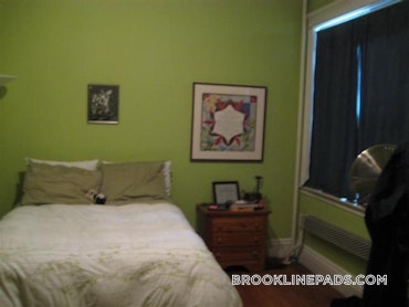 Brookline - 3 Beds, 2 Baths