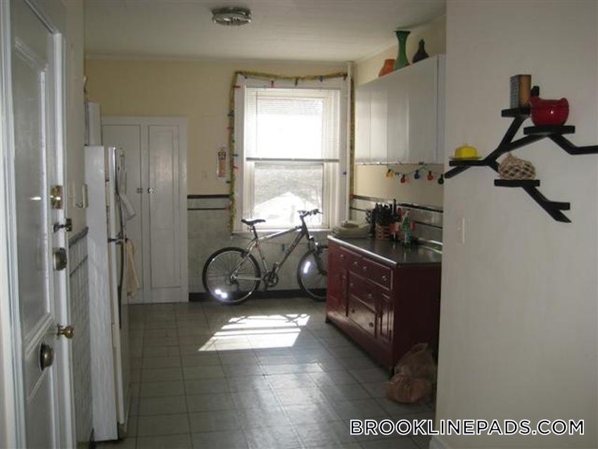 BROOKLINE- BOSTON UNIVERSITY - 2 Beds, 1 Bath - Image 18