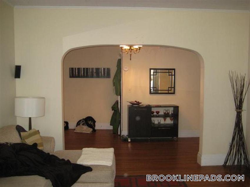 BROOKLINE- BOSTON UNIVERSITY - 2 Beds, 1 Bath - Image 1