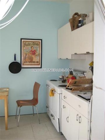 Euston St. Brookline