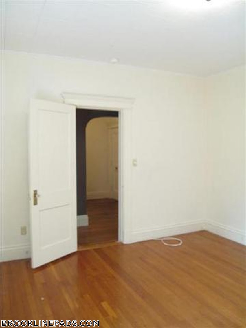 BROOKLINE- BOSTON UNIVERSITY - 2 Beds, 1 Bath - Image 14