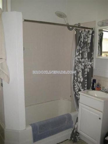 Brookline - 3 Beds, 2 Baths