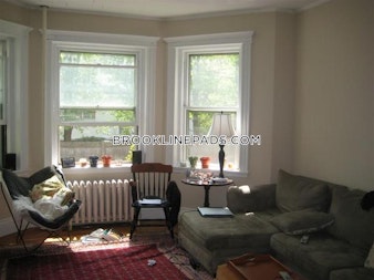 Euston St. Brookline