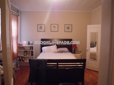 Brookline - 3 Beds, 2 Baths