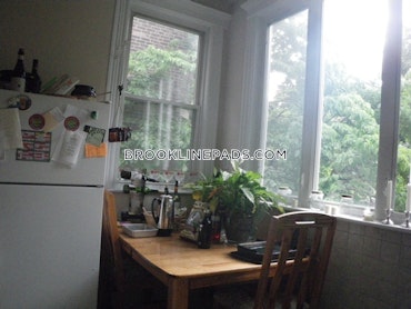 Brookline - 3 Beds, 2 Baths