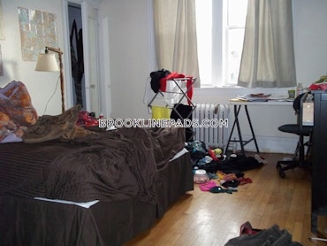 Brookline - 3 Beds, 1 Baths