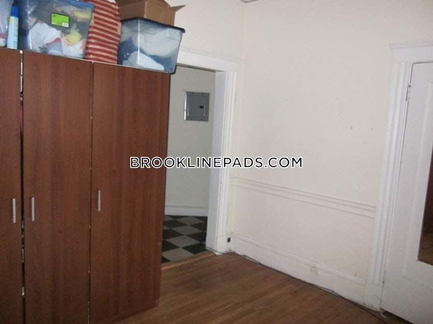 Brookline - $6,700+ /month