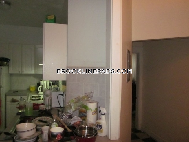 Brookline - $6,700+ /mo