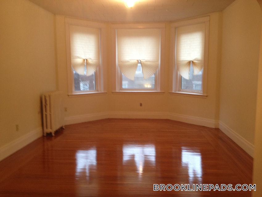 BROOKLINE- BOSTON UNIVERSITY - 2 Beds, 1 Bath - Image 13