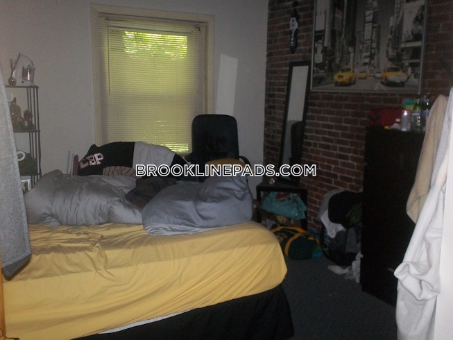 Brookline - $7,700+ /mo