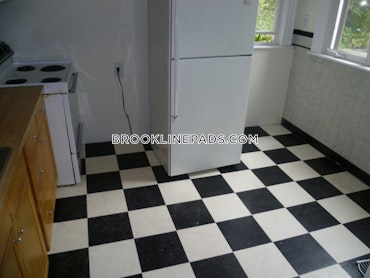 Brookline - 3 Beds, 2 Baths