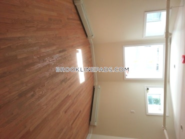 Brookline - 3 Beds, 2 Baths