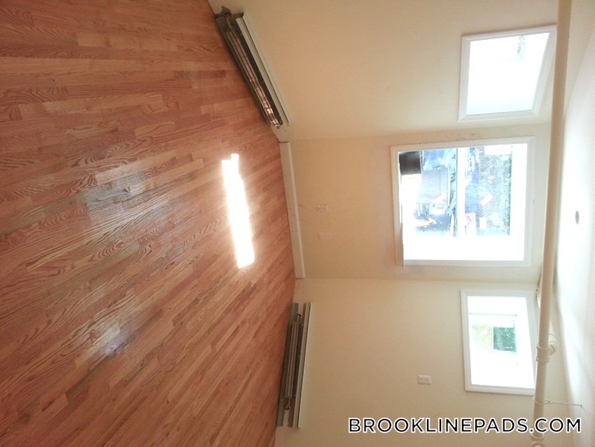 BROOKLINE- BOSTON UNIVERSITY - 3 Beds, 2 Baths - Image 23