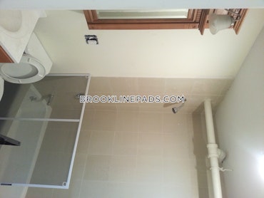 Brookline - 3 Beds, 2 Baths