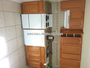 Brookline - 3 Beds, 2 Baths