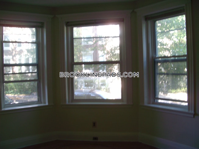 Brookline - $6,600+ /mo