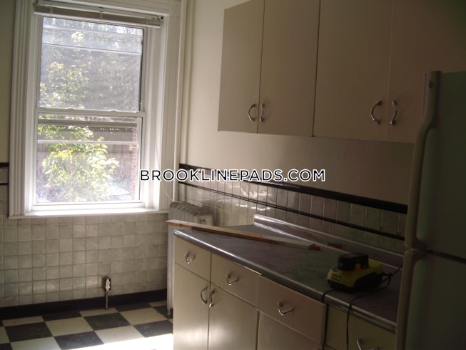 Brookline - $6,600+ /mo