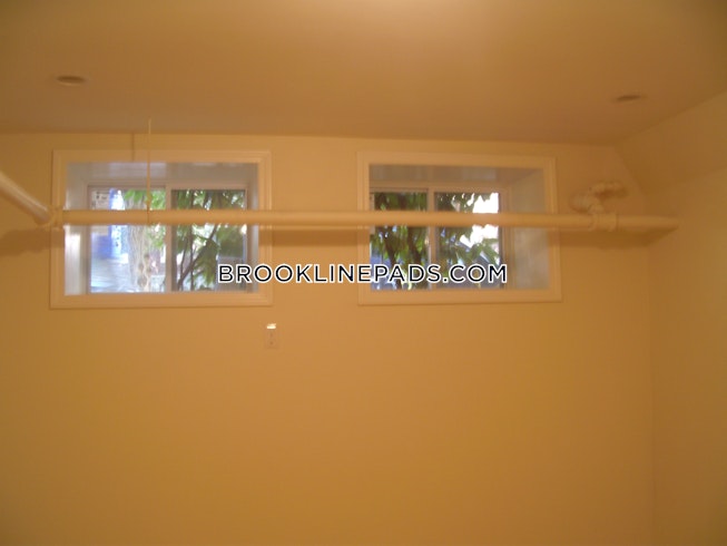 Brookline - $6,600+ /mo