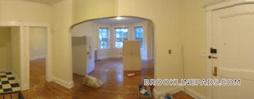 Brookline - 4 Beds, 2 Baths