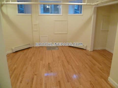 Euston St. Brookline photo 42