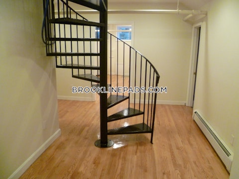 Euston St. Brookline photo 57