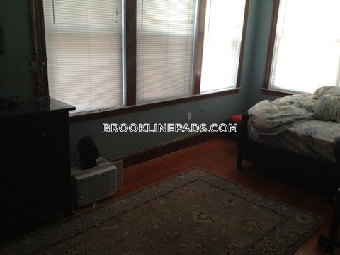 Gibbs St. Brookline photo 57