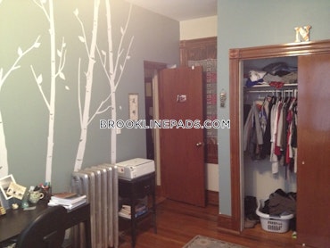 Brookline - 3 Beds, 2 Baths