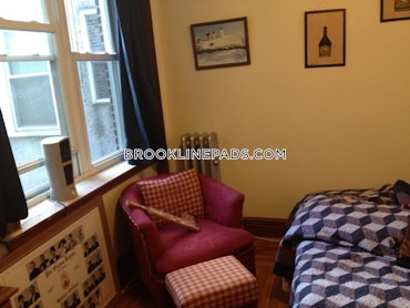 Brookline - 3 Beds, 2 Baths