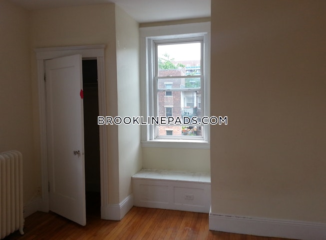 Brookline - $5,335+ /mo