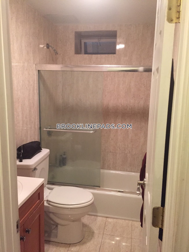 Brookline - $7,100+ /mo