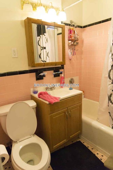 Brookline - 3 Beds, 2 Baths