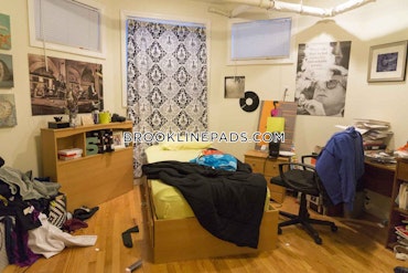 Brookline - 3 Beds, 2 Baths