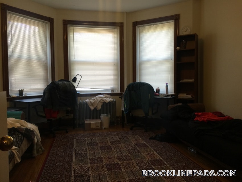 BROOKLINE- BOSTON UNIVERSITY - 3 Beds, 2 Baths - Image 50