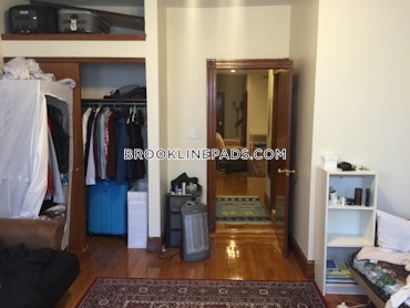 Brookline - 3 Beds, 2 Baths