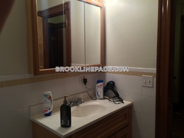 Brookline - 3 Beds, 2 Baths