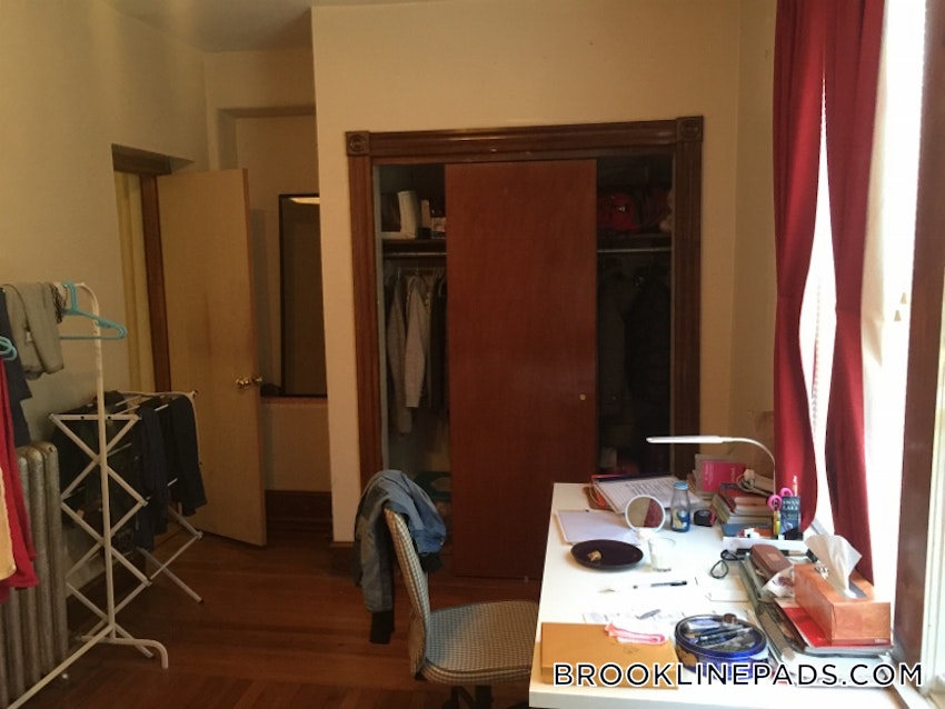 BROOKLINE- BOSTON UNIVERSITY - 3 Beds, 2 Baths - Image 13