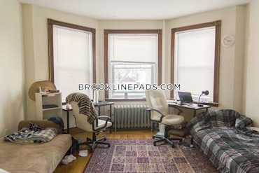 Brookline - 3 Beds, 2 Baths