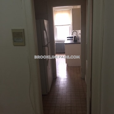 Brookline - 3 Beds, 1 Baths