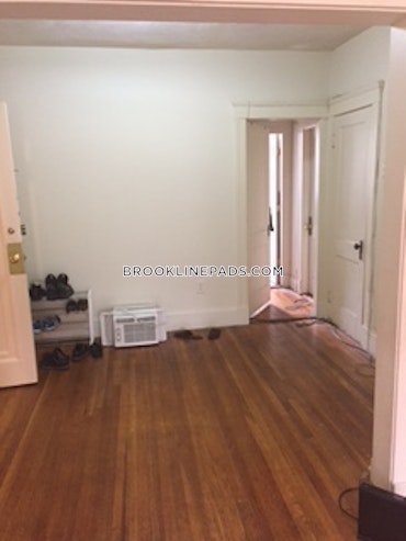 Brookline - 3 Beds, 1 Baths