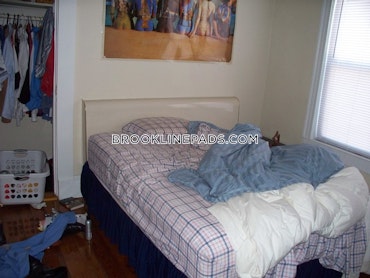 Brookline - 4 Beds, 1 Baths