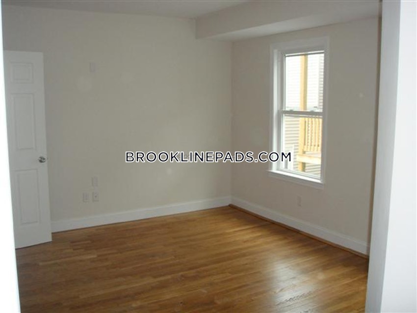 BROOKLINE- BROOKLINE VILLAGE - 1 Bed, 2 Baths - Image 19