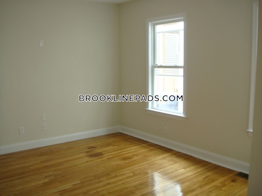 BROOKLINE- BROOKLINE VILLAGE - 1 Bed, 2 Baths - Image 17