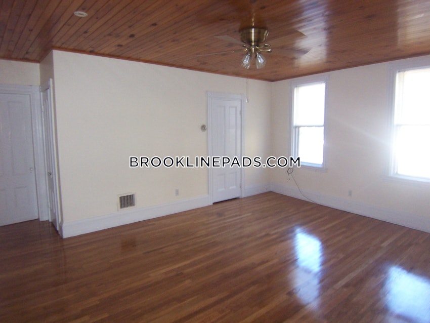 BROOKLINE - CHESTNUT HILL - 2 Beds, 1 Bath - Image 34